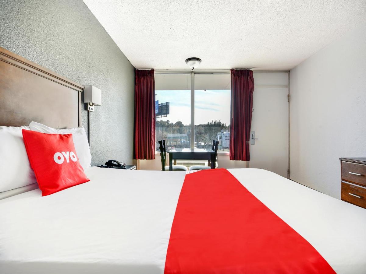 Hotel Benton Esterno foto